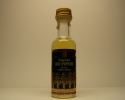 88.SEAGRAMS 100 PIPERS Scotch Whisky